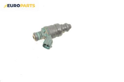 Дюза бензин за Audi A3 Hatchback I (09.1996 - 05.2003) 1.6, 102 к.с.