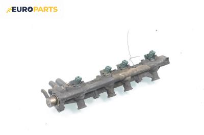 Бензинова рейка с дюзи за Renault Megane Scenic (10.1996 - 12.2001) 2.0 i (JA0G), 114 к.с.