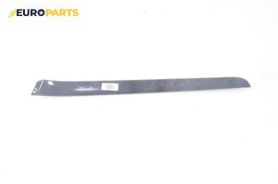 Интериорна лайсна за Audi A4 Avant B6 (04.2001 - 12.2004), 4+1 вр., комби