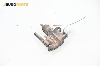 Долна помпа за съединител за Nissan Almera TINO (12.1998 - 02.2006)