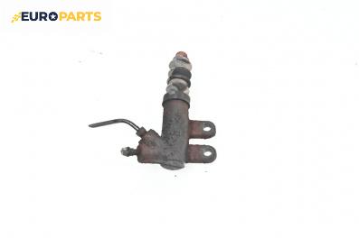 Долна помпа за съединител за Mazda Premacy Minivan (07.1999 - 03.2005)