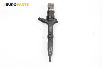 Дюза дизел за Toyota Avensis I Sedan (09.1997 - 02.2003) 2.0 D-4D (CDT220), 110 к.с., № Denso 23670-27030