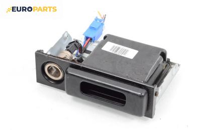 Пепелник за Nissan X-Trail I SUV (06.2001 - 01.2013)
