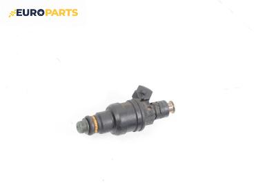 Дюза бензин за Volkswagen Passat III Sedan B5 (08.1996 - 12.2001) 1.8 T, 150 к.с.