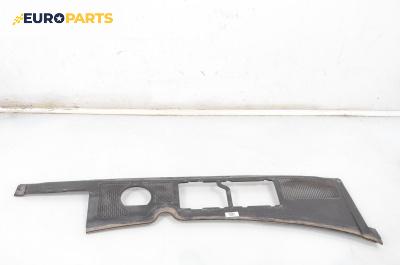 Кора под чистачки за Audi A4 Avant B6 (04.2001 - 12.2004), 4+1 вр., комби