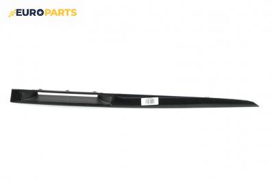 Интериорна лайсна за Mazda 3 Hatchback I (10.2003 - 12.2009), 4+1 вр., хечбек