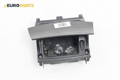 Пепелник за Mercedes-Benz C-Class Estate (S203) (03.2001 - 08.2007)