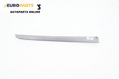 Интериорна лайсна за Audi A4 Avant B6 (04.2001 - 12.2004), 4+1 вр., комби