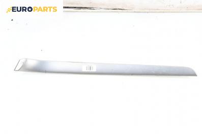 Интериорна лайсна за Audi A4 Avant B6 (04.2001 - 12.2004), 4+1 вр., комби