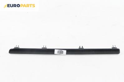 Интериорна лайсна за Mazda 6 Station Wagon I (08.2002 - 12.2007), 4+1 вр., комби