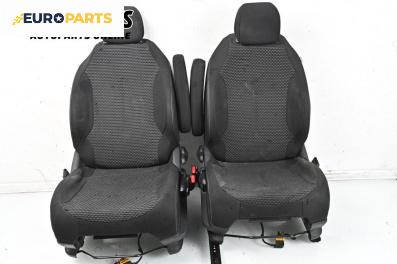Комплект салон за Citroen C4 Grand Picasso I (10.2006 - 12.2013), 4+1 вр.