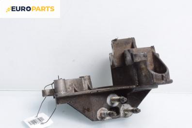 Лапа двигател за Ford Focus I Hatchback (10.1998 - 12.2007) 1.6 16V, 100 к.с.
