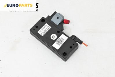 Модул GSM за Mercedes-Benz C-Class Sedan (W203) (05.2000 - 08.2007), № A2038202585