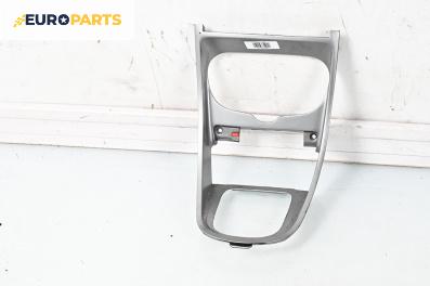 Централна конзола за Peugeot 307 Hatchback (08.2000 - 12.2012)