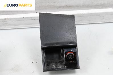 Пепелник за Volkswagen Golf IV Hatchback (08.1997 - 06.2005)