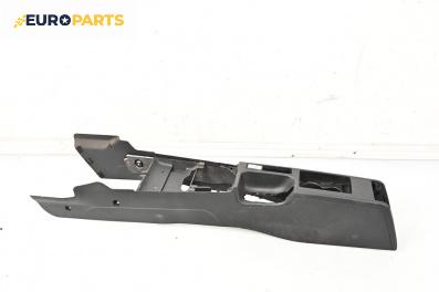 Централна конзола за Audi A3 Sportback I (09.2004 - 03.2015)