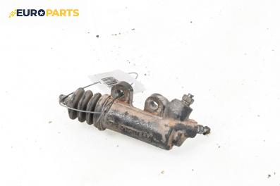 Долна помпа за съединител за Toyota Corolla E12 Sedan (03.2001 - 03.2008)