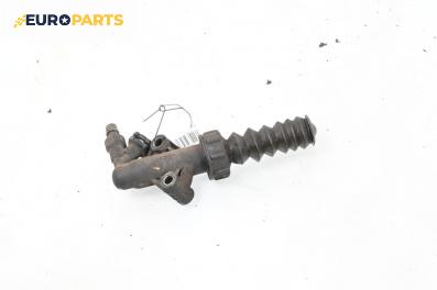 Долна помпа за съединител за Peugeot 307 Hatchback (08.2000 - 12.2012)