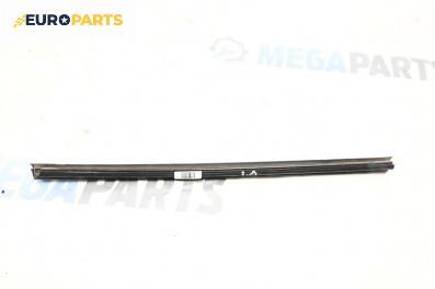 Уплътнение стъкло за Volkswagen Passat V Variant B6 (08.2005 - 11.2011), 4+1 вр., комби, позиция: задна, дясна