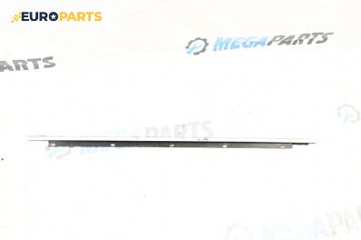 Външни лайсни за Audi A4 Avant B6 (04.2001 - 12.2004), комби, позиция: предна