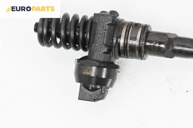 Дюза дизел за Volkswagen Passat IV Variant B5.5 (09.2000 - 08.2005) 1.9 TDI 4motion, 130 к.с., № Bosch 0414720216