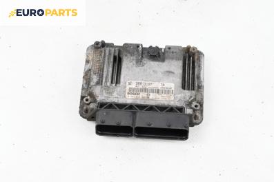 Компютър двигател за Chevrolet Captiva SUV (06.2006 - ...) 2.0 D 4WD, 150 к.с., № 0281012695