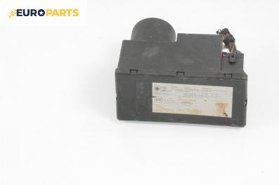 Вакуум помпа за централно заключване за Audi A3 Hatchback I (09.1996 - 05.2003), 2+1 вр.