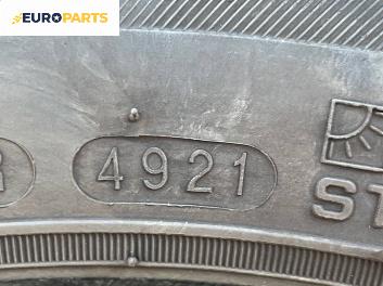 Зимни гуми NEXEN 195/60/15, DOT: 4921 (Цената е за комплекта)