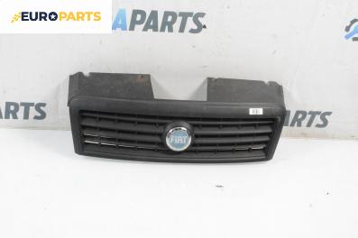 Решетка за Fiat Doblo Cargo I (11.2000 - 02.2010), товарен, позиция: предна