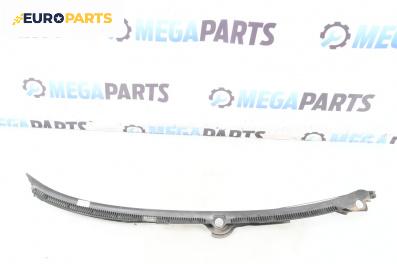 Кора под чистачки за Audi A4 Avant B6 (04.2001 - 12.2004), 4+1 вр., комби