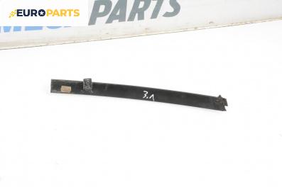 Лайсна за Ford Mondeo III Hatchback (10.2000 - 03.2007), хечбек, позиция: задна, лява