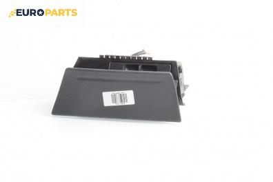 Пепелник за Ford Focus II Hatchback (07.2004 - 09.2012)