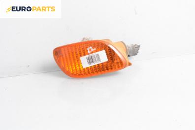 Мигач за Ford Focus I Hatchback (10.1998 - 12.2007), хечбек, позиция: дясна
