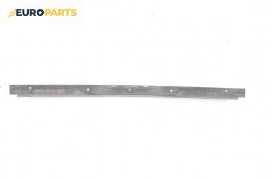 Пластмасова кора за Volkswagen Passat IV Variant B5.5 (09.2000 - 08.2005), 4+1 вр., комби