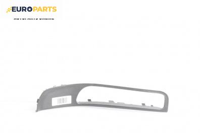 Интериорна пластмаса за Renault Megane III Hatchback (11.2008 - 12.2015), 4+1 вр., хечбек, позиция: предна