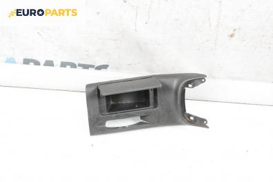 Пепелник за Toyota Avensis II Station Wagon (04.2003 - 11.2008)