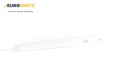 Външни лайсни за Audi A6 Avant C6 (03.2005 - 08.2011), комби, позиция: задна