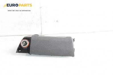 Пепелник за Volkswagen Touran Minivan I (02.2003 - 05.2010)