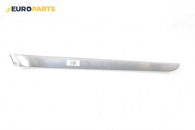 Интериорна лайсна за Audi A4 Avant B7 (11.2004 - 06.2008), 4+1 вр., комби