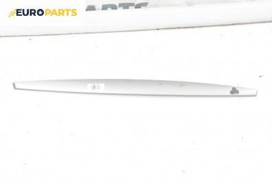 Интериорна лайсна за BMW 1 Series E87 (11.2003 - 01.2013), 4+1 вр., хечбек