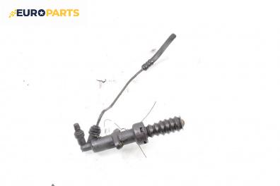 Долна помпа за съединител за Peugeot 307 Station Wagon (03.2002 - 12.2009)