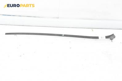 Интериорна лайсна за Volkswagen Golf V Hatchback (10.2003 - 02.2009), 4+1 вр., хечбек