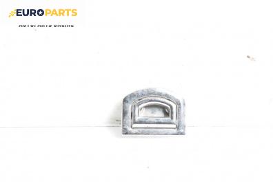 Закопчалка в багажник за Audi Q7 SUV I (03.2006 - 01.2016), джип