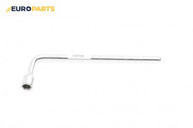 Ключ за гуми за Mercedes-Benz B-Class Hatchback I (03.2005 - 11.2011)