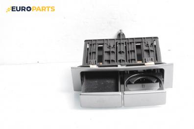 Поставка за чаши за Alfa Romeo 147 Hatchback (10.2000 - 12.2010)