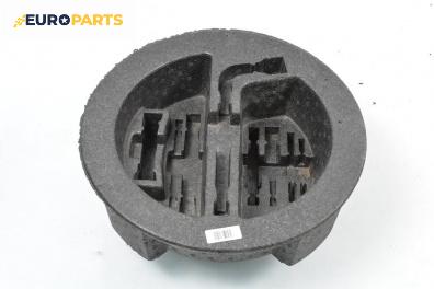 Стойка с инструменти за Toyota Avensis II Station Wagon (04.2003 - 11.2008)