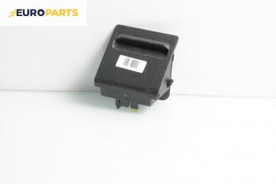 Пепелник за Mitsubishi Outlander I SUV (03.2001 - 12.2006)