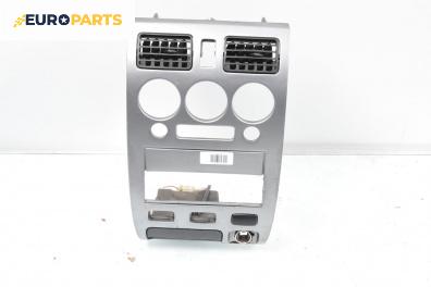 Централна конзола за Daihatsu Sirion Hatchback I (04.1998 - 04.2005)