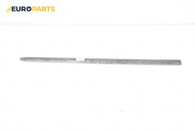 Външни лайсни за Volkswagen Golf V Hatchback (10.2003 - 02.2009), хечбек, позиция: дясна