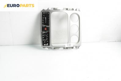 Централна конзола за Suzuki Liana Hatchback (07.2001 - 12.2007)